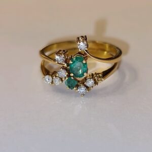 ANILLO ORO DIAMANTES Y ESMERALDAS