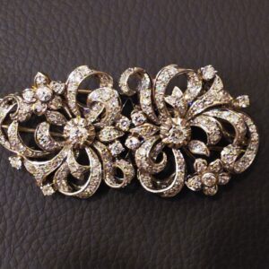 Broche Doble Clip Motivos Florales Platino y Diamantes